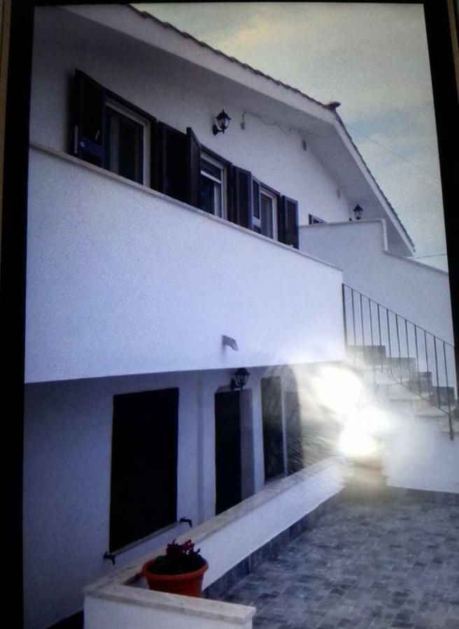 Maria Turistico Apartment Fiumicino Exterior foto